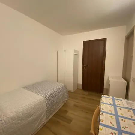 Summer's House 3*