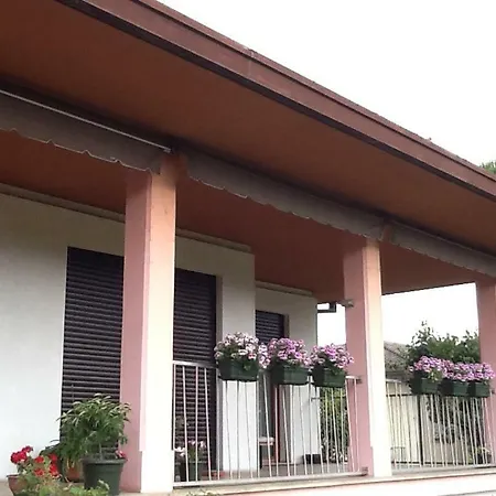 Πανσιόν Summer's House Καστελφράνκο Βένετο